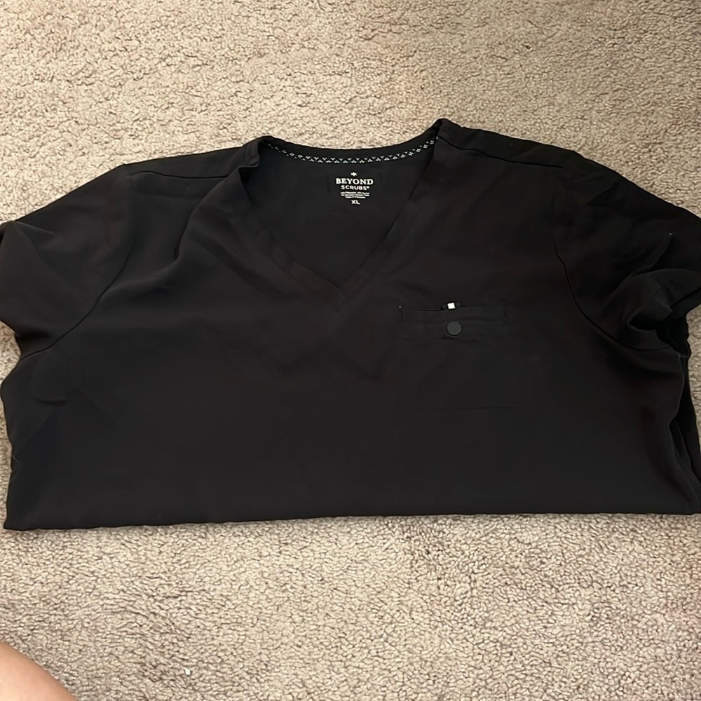 Beyond scrubs black top
